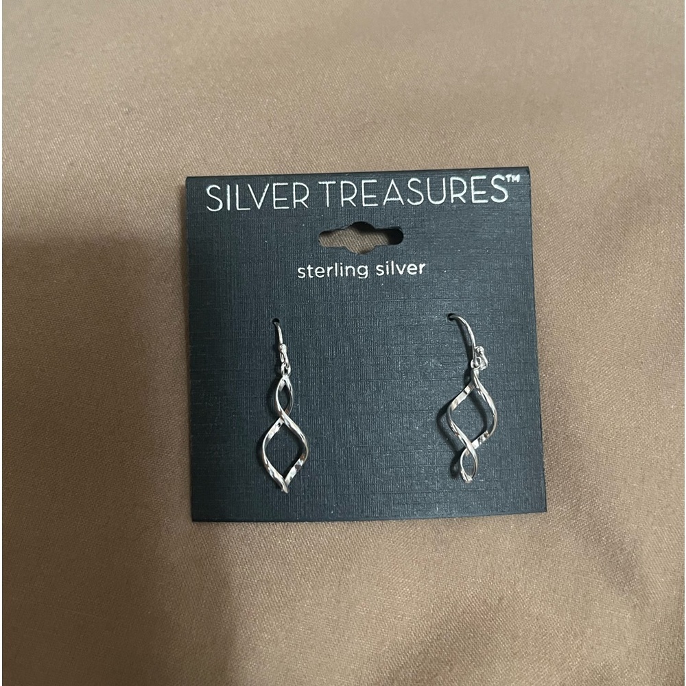 Silver Treasures Sterling Silver earrings. Never worn.